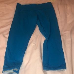 Blue Cropped LULULEMON Leggings SZ 6
